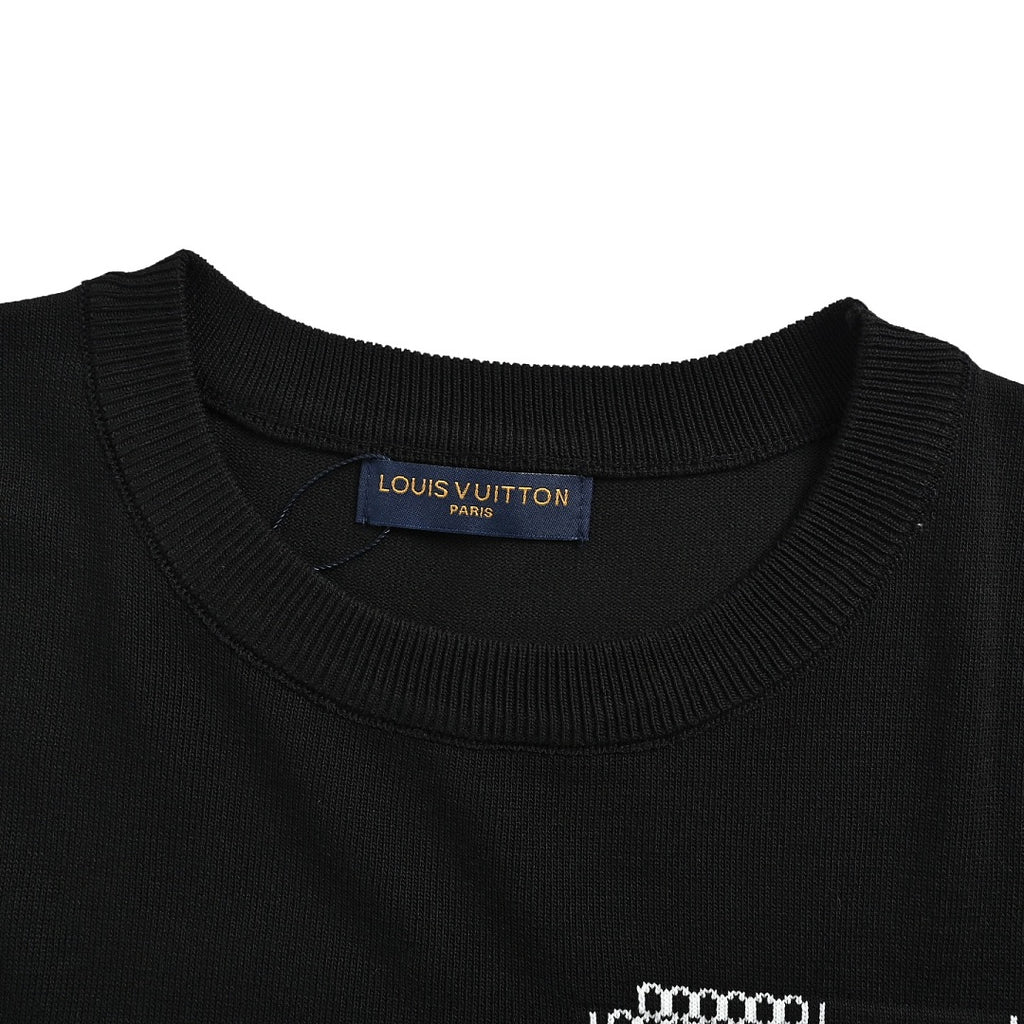 Louis Vuitton Chain-Ring LV Logo Embroidered T-Shirt