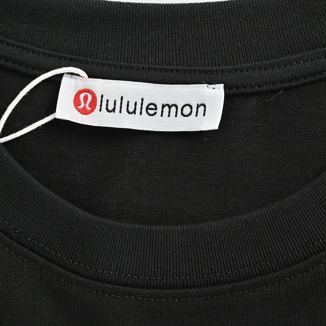 Lululemon Laurel Wreath Logo Oversized T-Shirt
