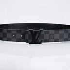 Louis Vuitton Black Leather Belt – Lacquer Buckle