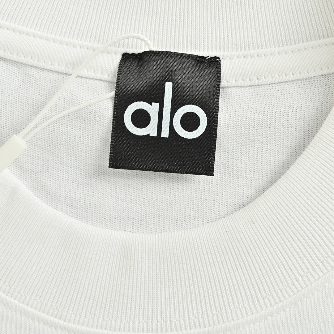 ALO Yoga T-Shirt 029 - White - view 4