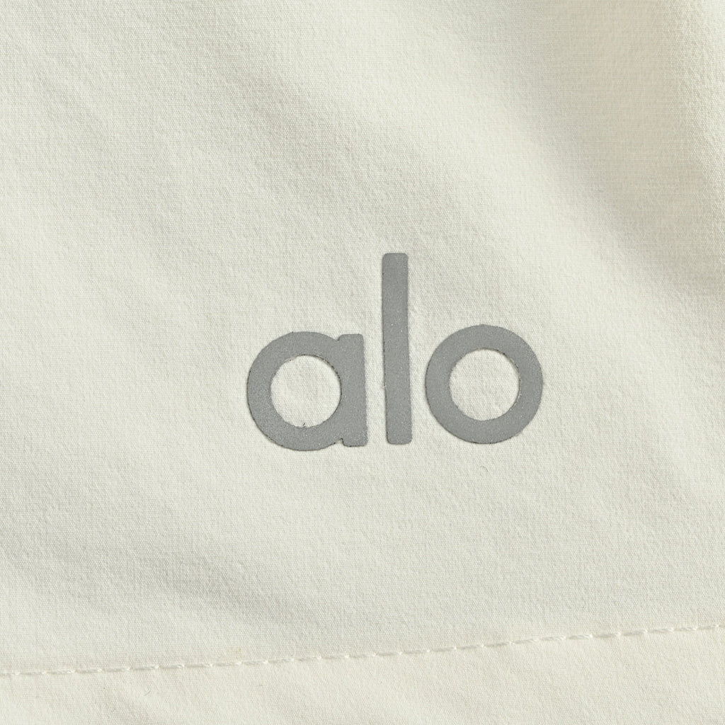 ALO Yoga Shorts 022 - Cream - view 4