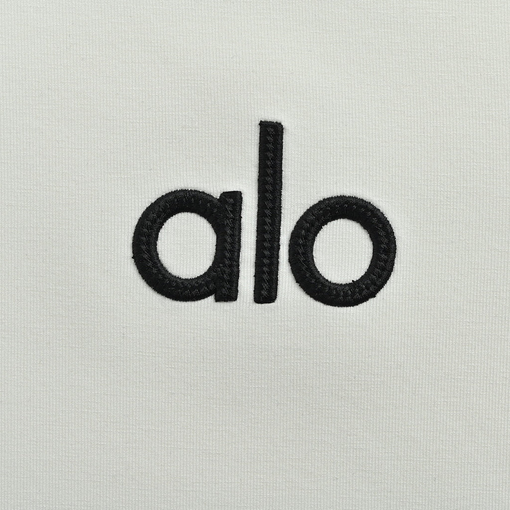 ALO Yoga T-Shirt 007 - White - view 4