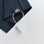 ALO Yoga T-Shirt 001 - Navy - view 3