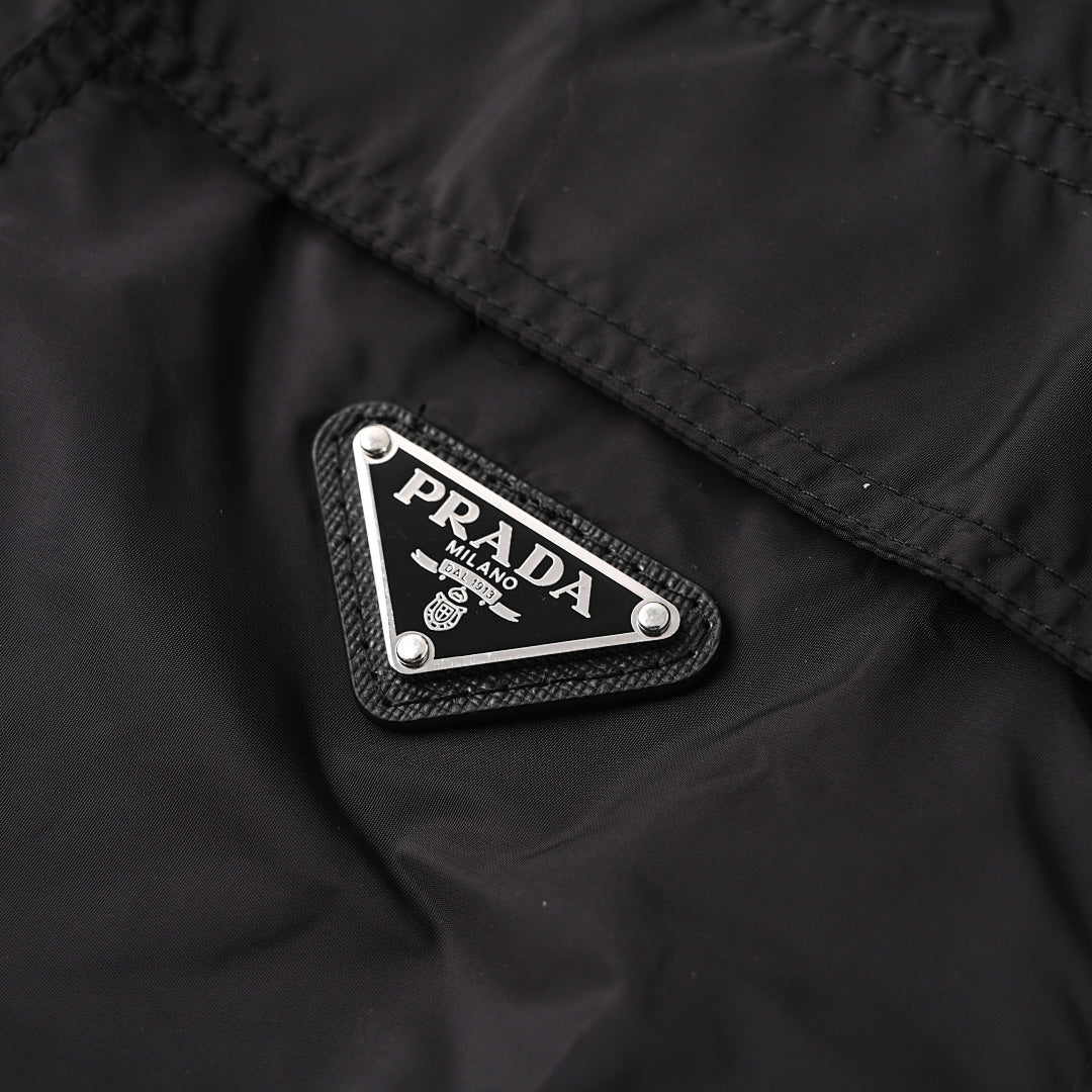 PRADA Minimalist Double-Pocket Short-Sleeve Shirt | 2026 New Collection